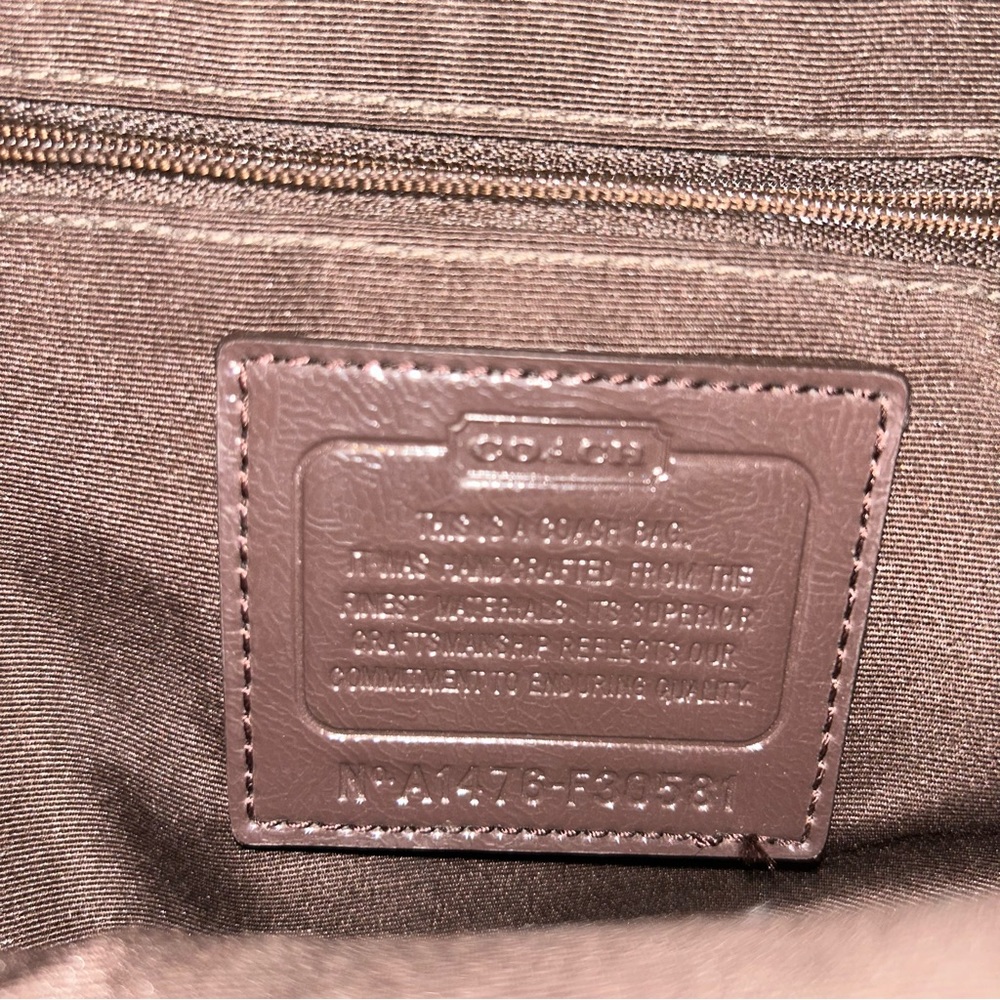 Coach Brown and cream signature drawstring bag. - Picture 4 of 9
